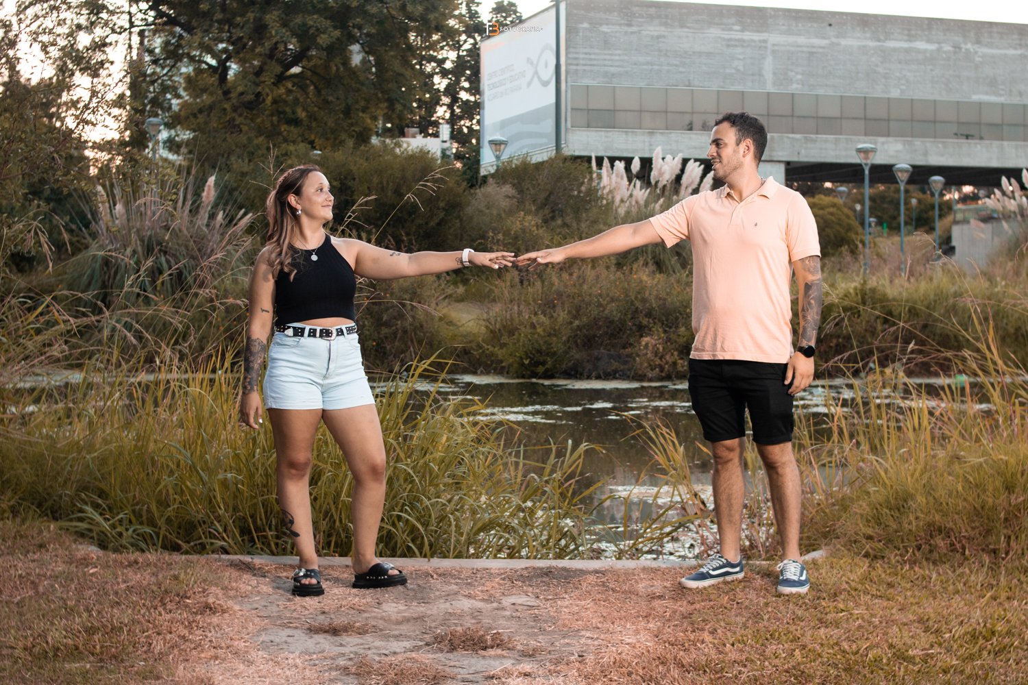 Ludmila y Leandro · Book de novios · Acuario, Rosario · fotografía 4