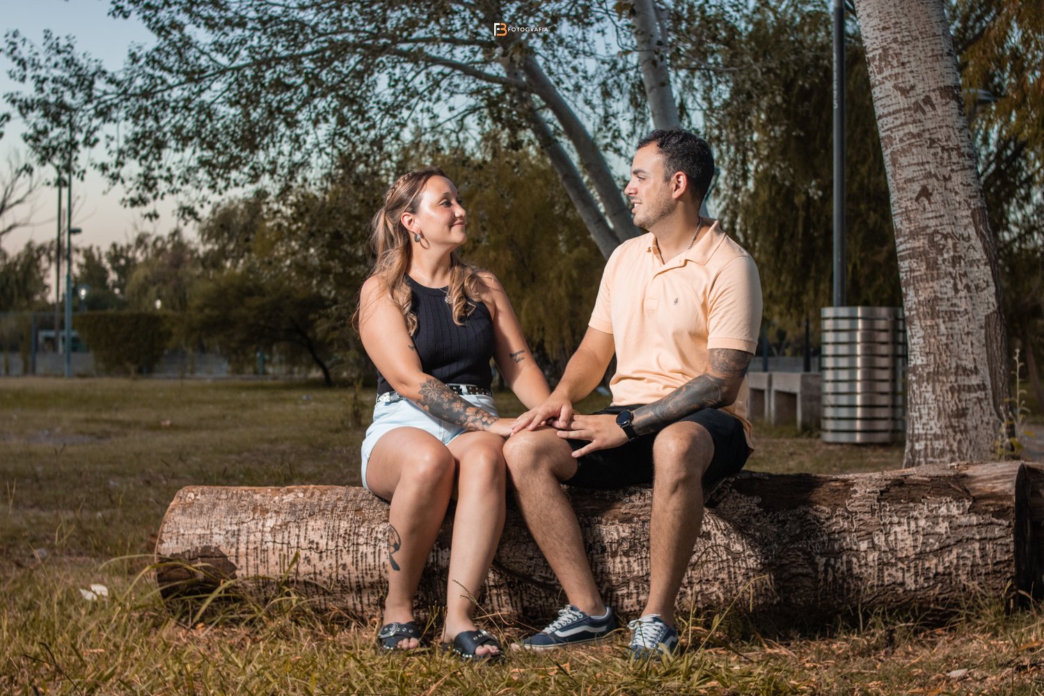 Ludmila y Leandro · Book de novios · Acuario, Rosario · fotografía 5