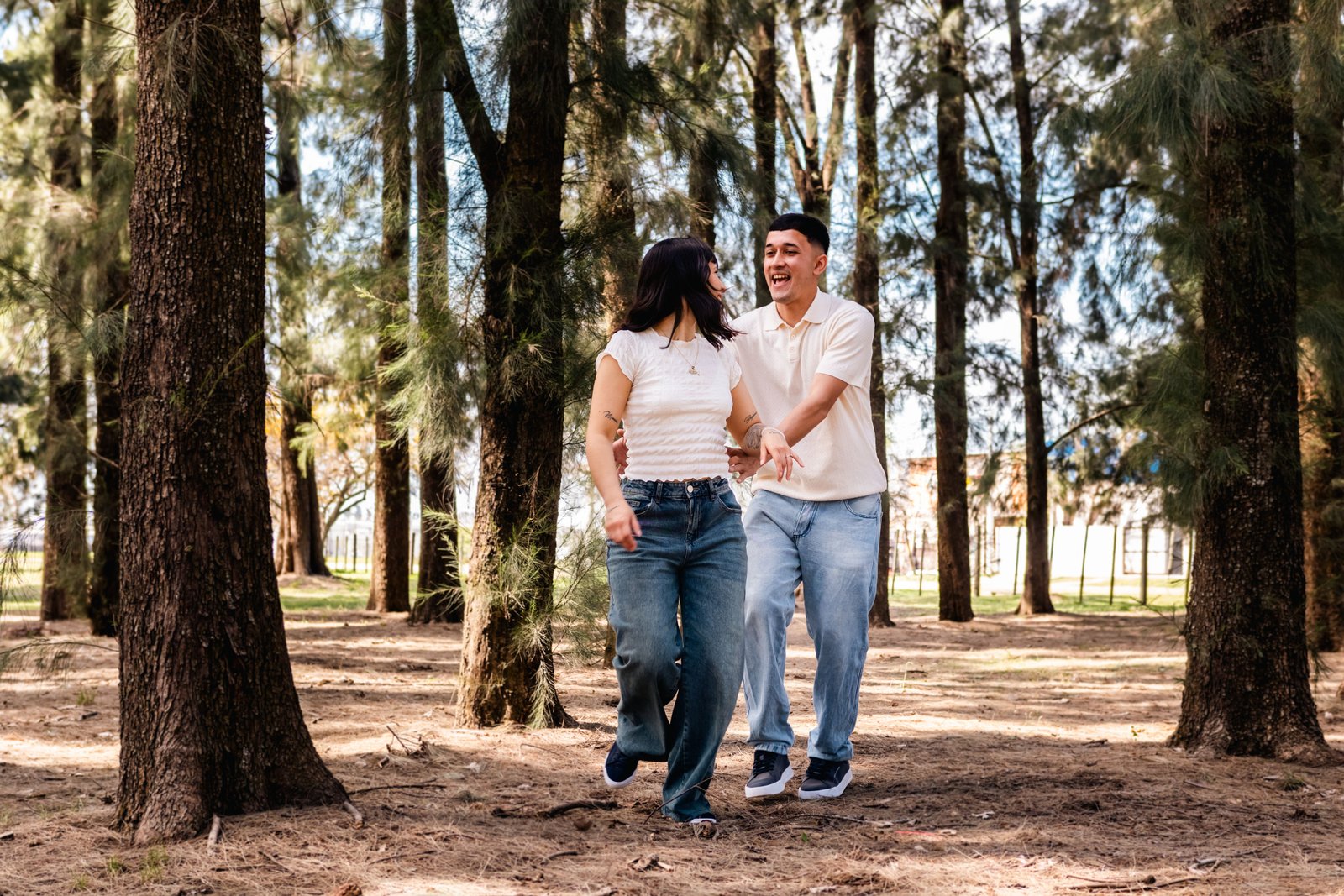 Ludmila y Lucas · Book de novios · Bosque de los Constituyentes, Rosario · fotografía 8
