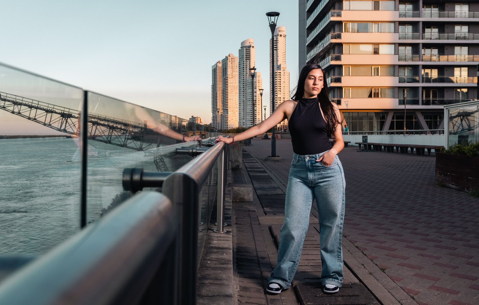 Brunella · Book 15 · Puerto Norte, Rosario · fotografía 4